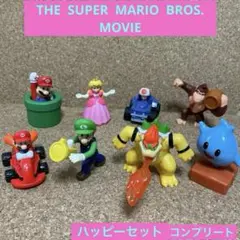 マクドナルド　ハッピーセット　　 マリオ カート フィギュアセット 8体