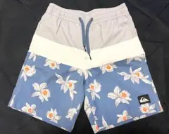 【最終値下げ‼️】 QUIKSILVER サイズ130 男子用水着
