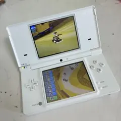 ニンテンドーDSi ホワイト 本体