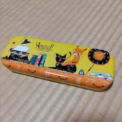 ゴンチャロフ　アンジュジュ　缶　ペンケース　小物入れ