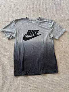 Nike グラデーション Tシャツ
