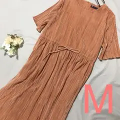ワンピース オレンジ プリーツ メロウ