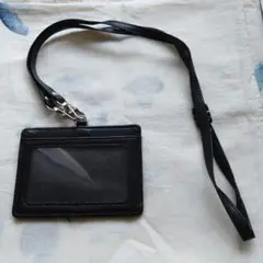 IDカードホルダー パスケース 定期入れ ブラック