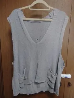 【送料込】ベスト　グレー　麻