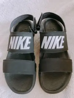 NIKE ナイキ　サンダル　25センチ