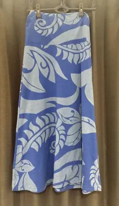フラガール・サーファーガール必見！PUKANAロングスカート　かなり美品