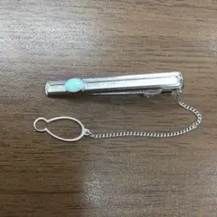 オパールネクタイピン