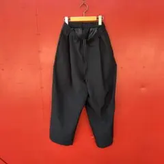 無印良品　タックワイドパンツ