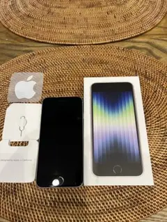 Apple iPhone SE (第3世代)