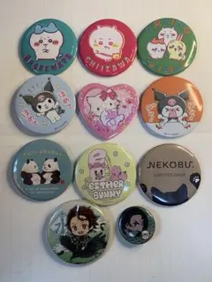 【使用済】　キャラクター色々　缶バッジ 【セット売り　11コ】