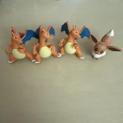 リザードン イーブイ　フィギュア 吉野家　ポケ盛