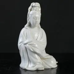 中国　徳化窯白磁　観音菩薩像　C　7889E 中国 徳化窯白磁 観音菩薩像 C 7889E - メルカリ
