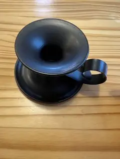 ブラック金属キャンドルホルダー