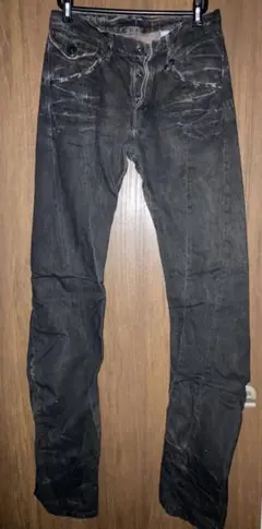 JULIUS 2009SS アークドデニム　ダメージ加工　立体裁断 リーバイス「 ENGINEERED JEANS 」3D立体裁断 29 - メルカリ