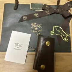 値下げ中！IL BISONTE レザーキーケース ブラウン