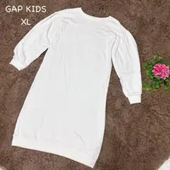 Item thumbnail for item c950053d-0d9b-4e27-abd8-f58e7564697d