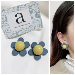 Item thumbnail for item 6cf6023f-dfcb-4dd5-a33b-cf97a872a4ea