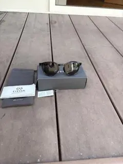 Eyevol BELLO サングラス ダークグレー 49-22-132