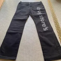 ドラッグストアーズ ストレッチパンツ