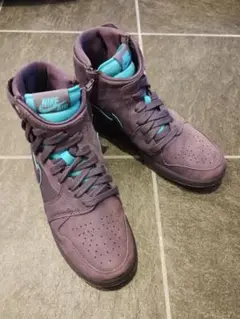 NIKE エアジョーダン 23.5cm