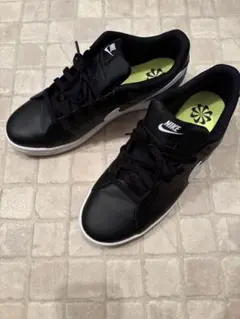 着用1回　NIKE コートロイヤル2 26.5cm　ナイキ　 黒　箱無