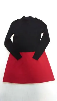 ボンポワン ニットワンピース