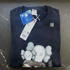 【未使用】UNIQLO ユニクロ✖️KAWS トレーナー/スウェット⭐︎サイズM