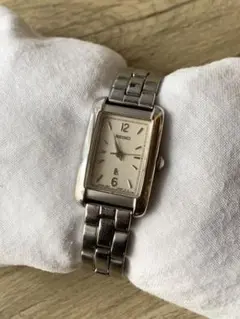 《一点物》SEIKO lukia 腕時計 アイボリー クォーツ レディース