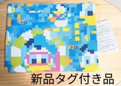 【新品タグ付き品】ディズニーランド　ドナルド　フラットポーチ　ドット絵風