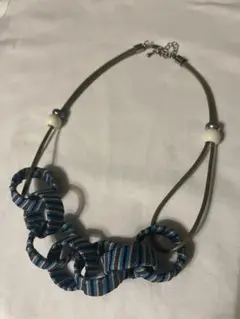 Item thumbnail for item 1aff7562-9fe1-4b9c-a74c-2b09bee40e33