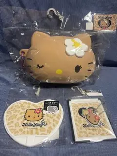 【配送方法確認】日焼けキティ　ハローキティ　ミラー2種類＆シリコンペンポーチ