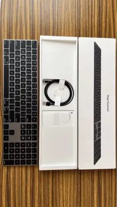 magic keyboard テンキー付き　MRMH2LL/A スペースグレー Apple Magic Keyboard テンキー付き 英語(US) MRMH2LL/A