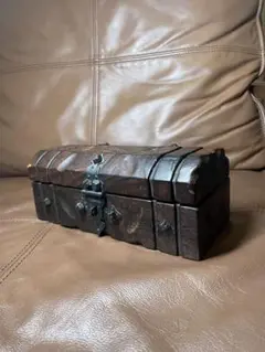 Item thumbnail for item 31353578-92e3-42eb-8365-1731883003b3