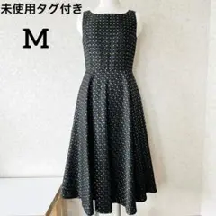 【セール✨新品タグ付き】ロイスクレヨン ノースリーブ　フレアワンピース　総柄　M