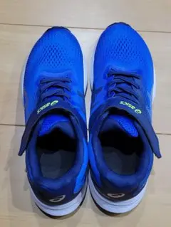 asics 靴 青　スニーカー　22cm