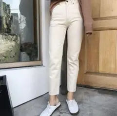 シールームリン　白ストレート　デニムパンツ