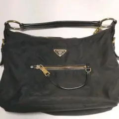 プラダ ショルダーバッグ 角スレ 汚れなし 美品
