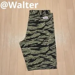 UNDEFEATED ショーツ タイガーストライプ