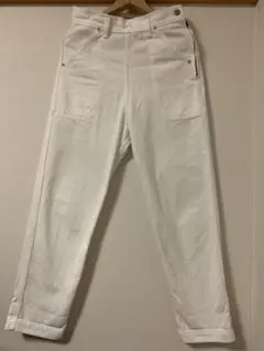 サイドジップホワイトデニムパンツ