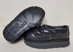 Item thumbnail for item 28913353-a00d-4e38-bbca-a4a54699c7ff