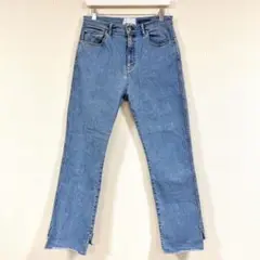 Item thumbnail for item 2de4d66a-ed2d-4d73-bdb8-221571f79af7