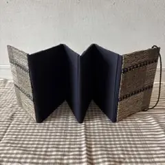 布製折りたたみアルバム 黒とベージュ