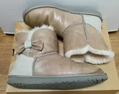 Item thumbnail for item 71851161-ea38-48e5-afbc-250469ed2545