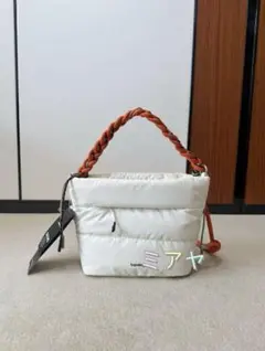 Item thumbnail for item 1f596671-a747-4e9b-8b27-127b26e28653