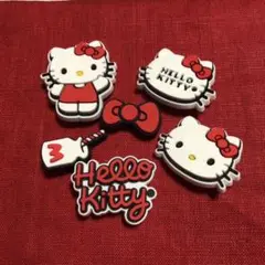 【新品】ハローキティ クロックス　アクセサリー　ジビッツ　6個セット　大きめ