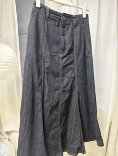 美品GU ジーンズスカート