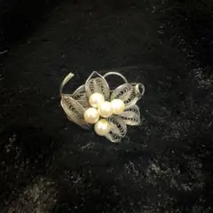 ブローチ①