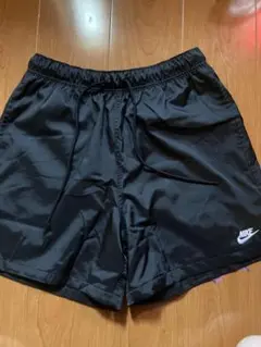 Nike ブラックショーツ　ハーフパンツ Mサイズ