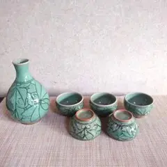 高麗青磁韓国天馬窯　土仙の香枦 高麗青磁香合 (共箱)天馬窯 土仙 - 茶道具販売 栗林園