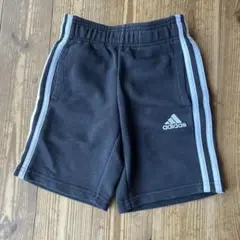 adidas ハーフパンツ 110 黒 3本ライン